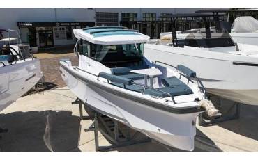 Axopar 29 XC Cross Cabin, Ema