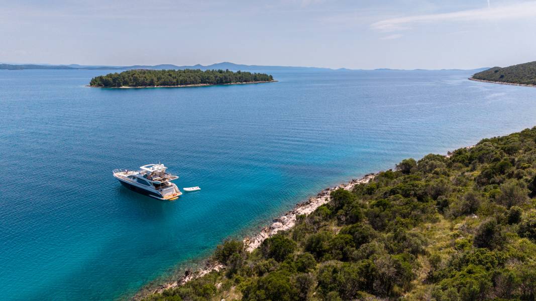 Azimut 72 Relax of Croatia
