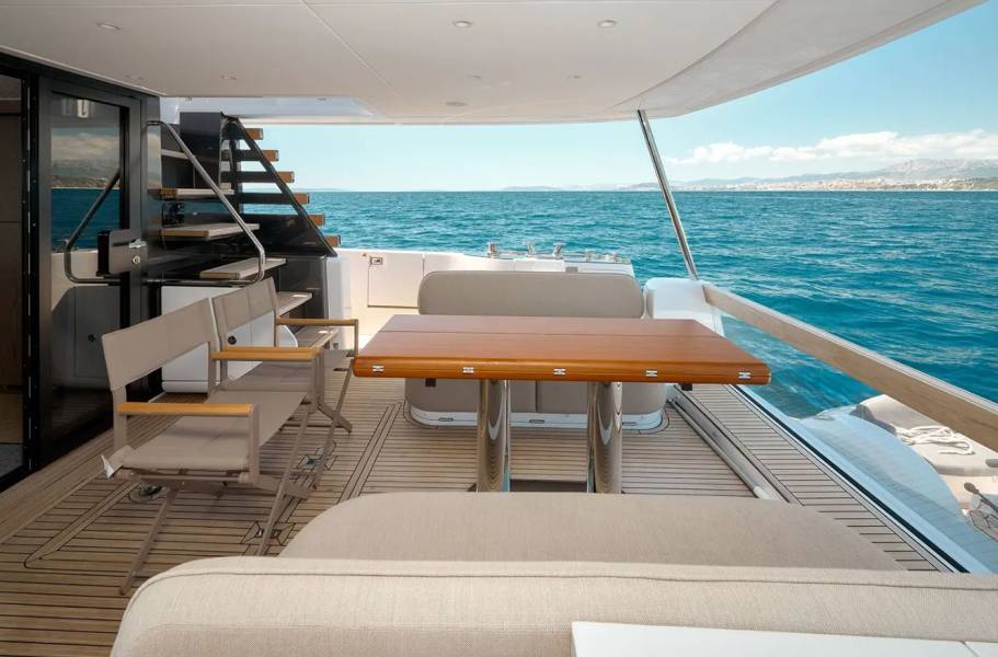 Azimut Magellano 60 Amparito XIII