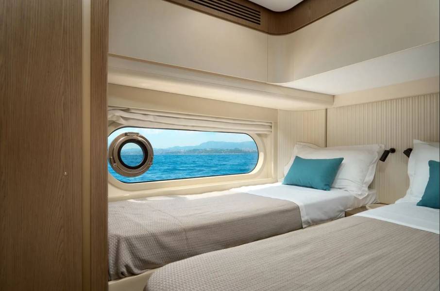 Azimut Magellano 60 Amparito XIII