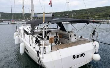 Bavaria C45 Style Sunny