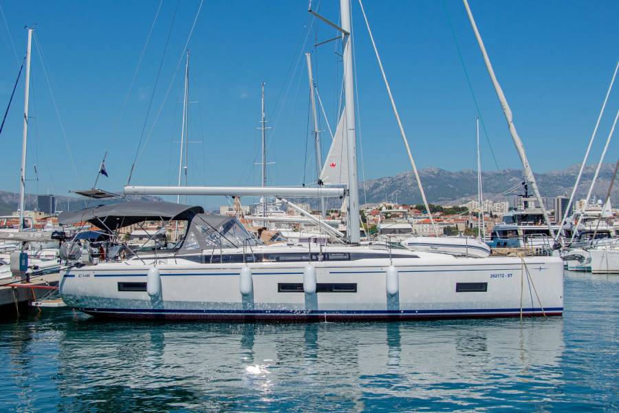 Bavaria C46 Sestrica Vela