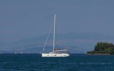 Bavaria C50 Style, Moya One