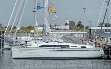 Bavaria Cruiser 33, Claysea