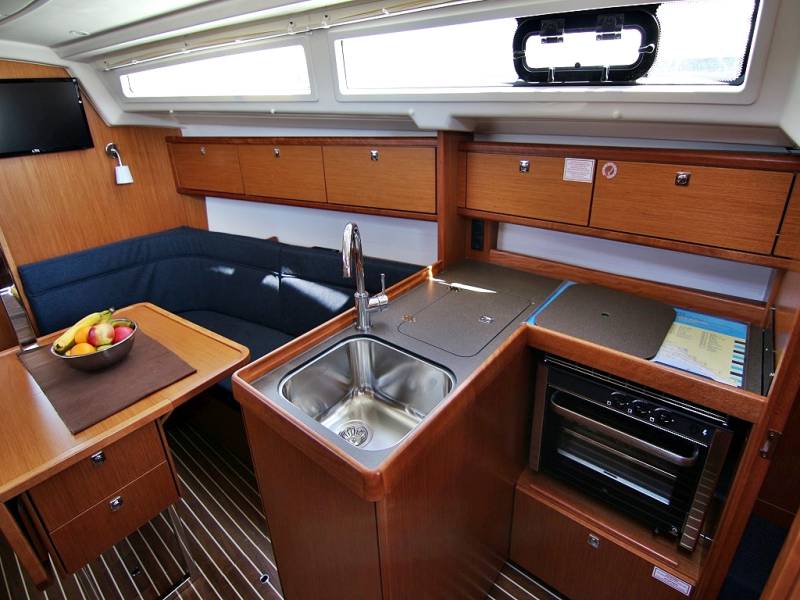 Bavaria Cruiser 34 Bella