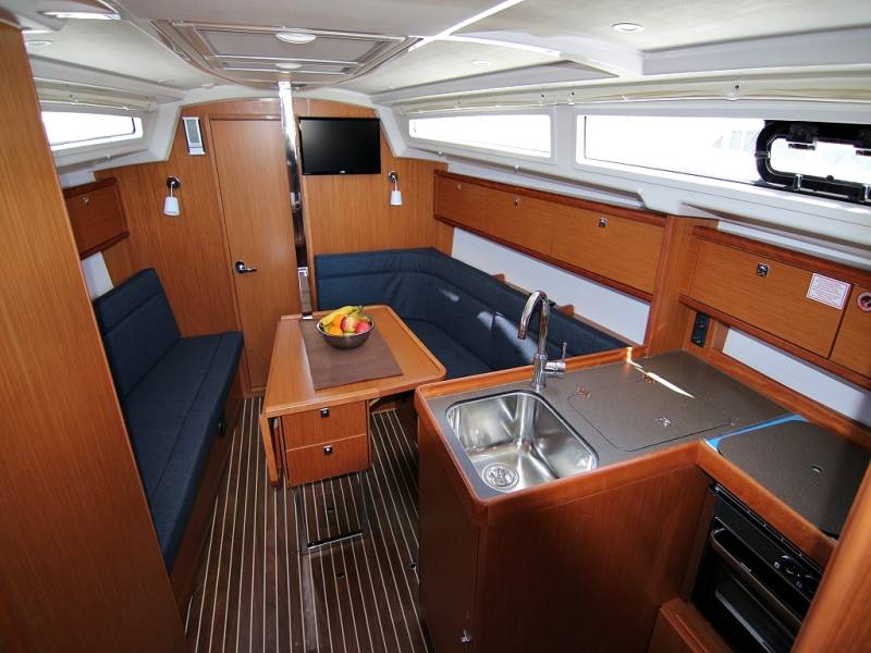 Bavaria Cruiser 34 Bella