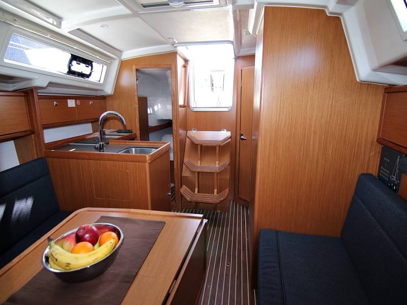 Bavaria Cruiser 34 Bella