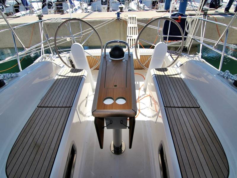 Bavaria Cruiser 34 Vita