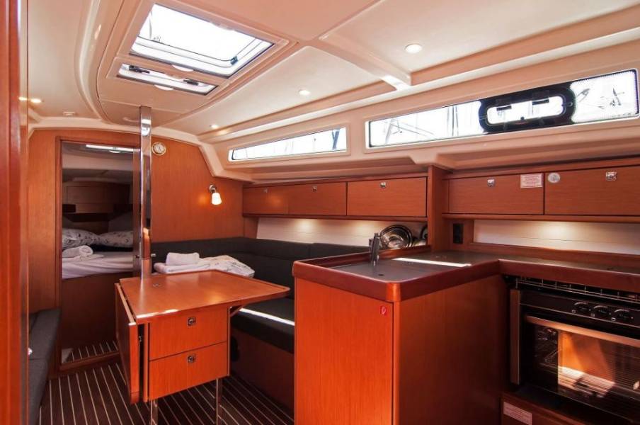 Bavaria Cruiser 34 Adria Tina