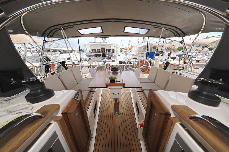 Bavaria Cruiser 37 Westa