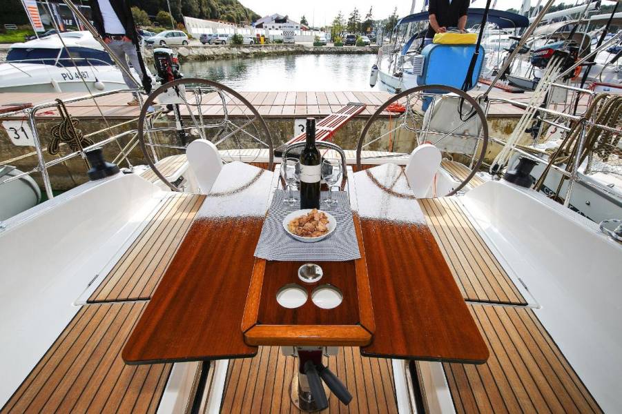 Bavaria Cruiser 37 Bella Angelina