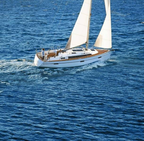 Bavaria Cruiser 37 Castor