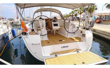 Bavaria Cruiser 37 Lirica