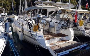 Bavaria Cruiser 40, Lola