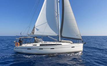 Bavaria Cruiser 41, Blue Pearl