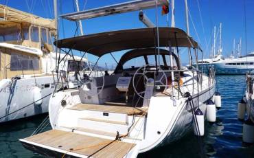 Bavaria Cruiser 46, Delphina