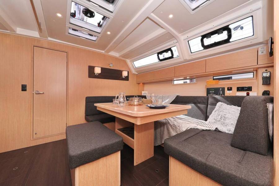 Bavaria Cruiser 46 Miss Monchy