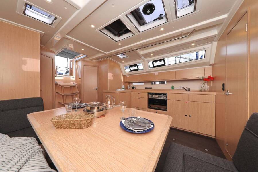 Bavaria Cruiser 46 Miss Monchy