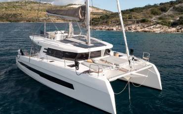 Cervetti 44, Kajsa Kavat