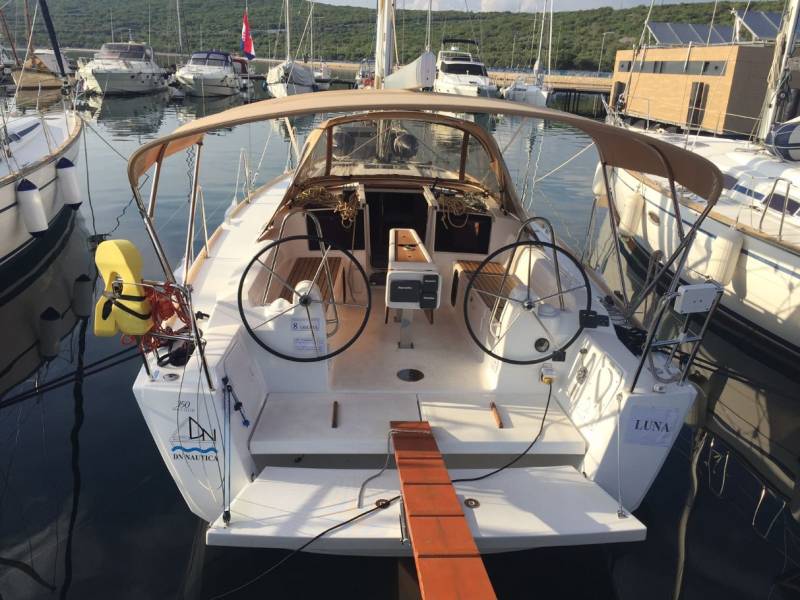 Dufour 350 GL Luna