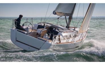 Dufour 350 GL, Moonsail