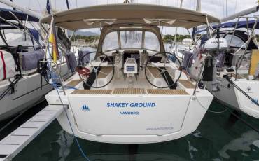 Dufour 360 GL, Shakey Ground