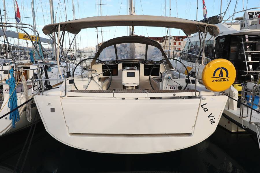 Dufour 412 GL, La Vie