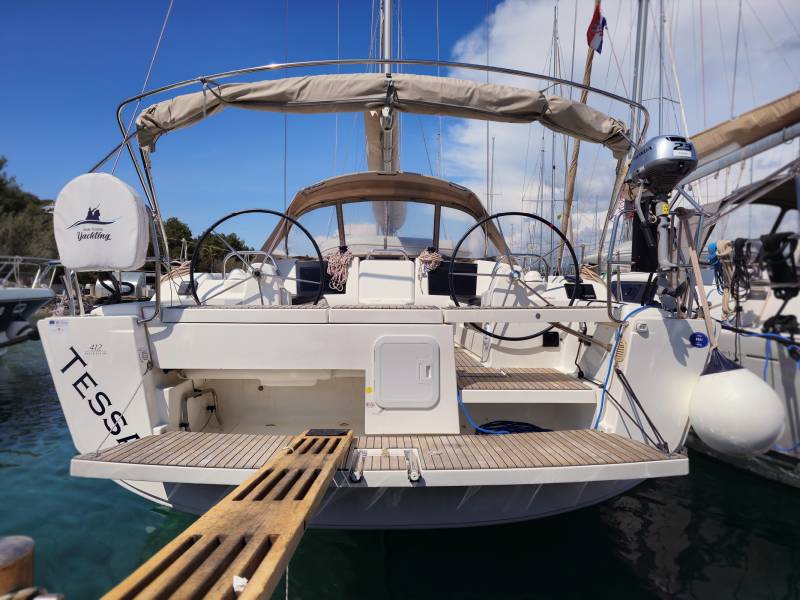 Dufour 412 GL, Tessa