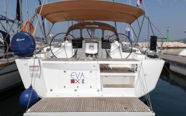 Dufour 460 GL, Eva