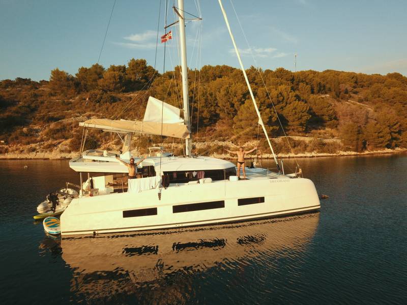 Dufour 48 Catamaran Seaven