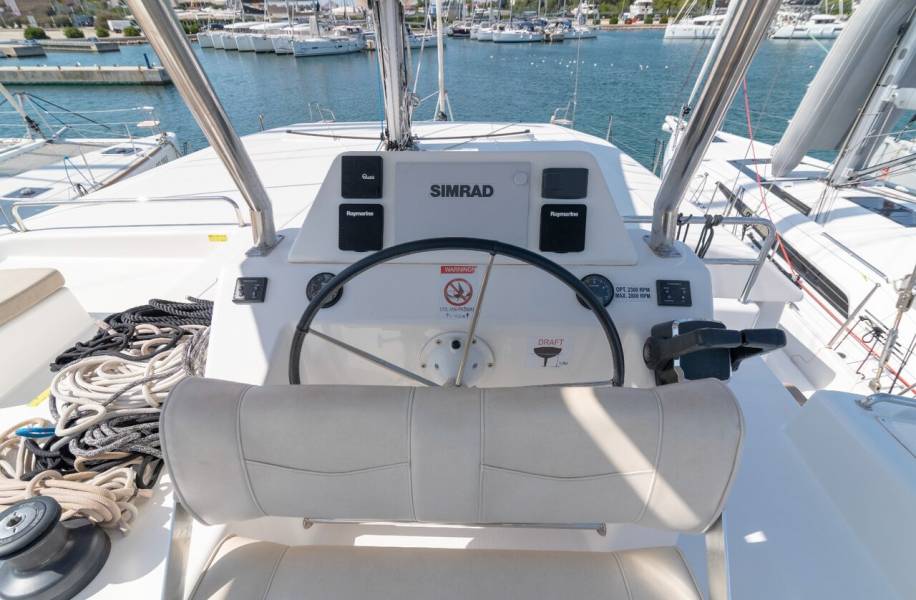 Dufour 48 Catamaran Seaven