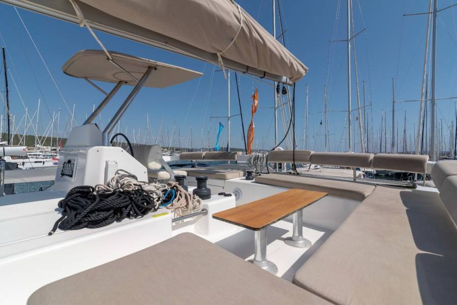 Dufour 48 Catamaran Seaven