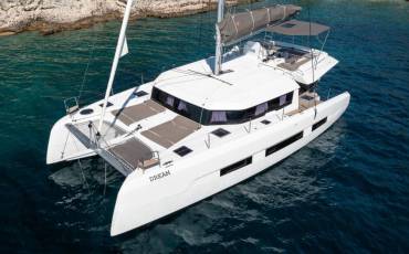 Dufour 48 Catamaran, Dream