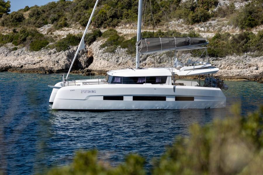 Dufour 48 Catamaran Clo