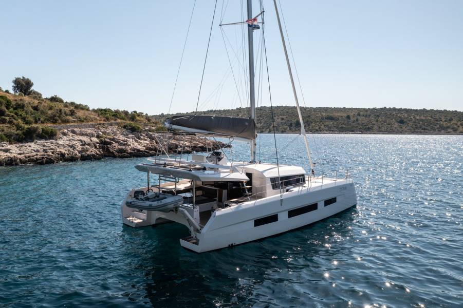 Dufour 48 Catamaran Clo