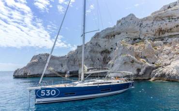 Dufour 530 Smart Electric, Y-JIREH