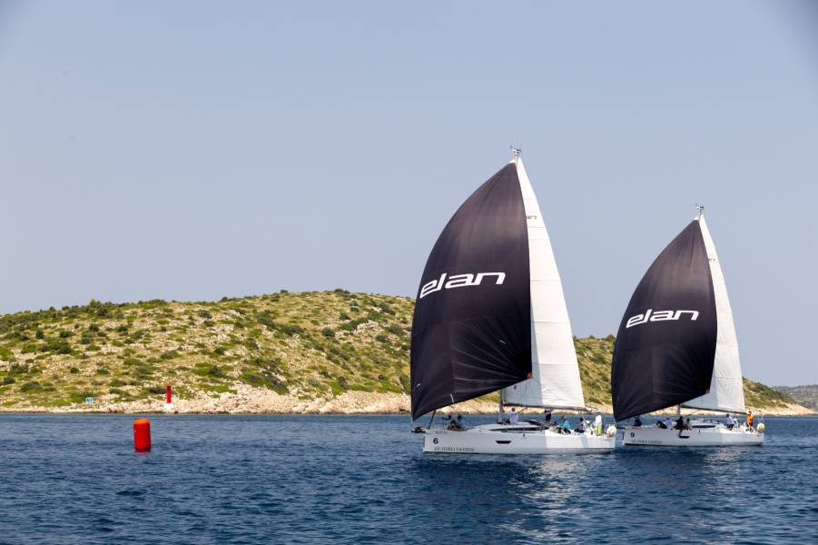 Elan E4 Cesar