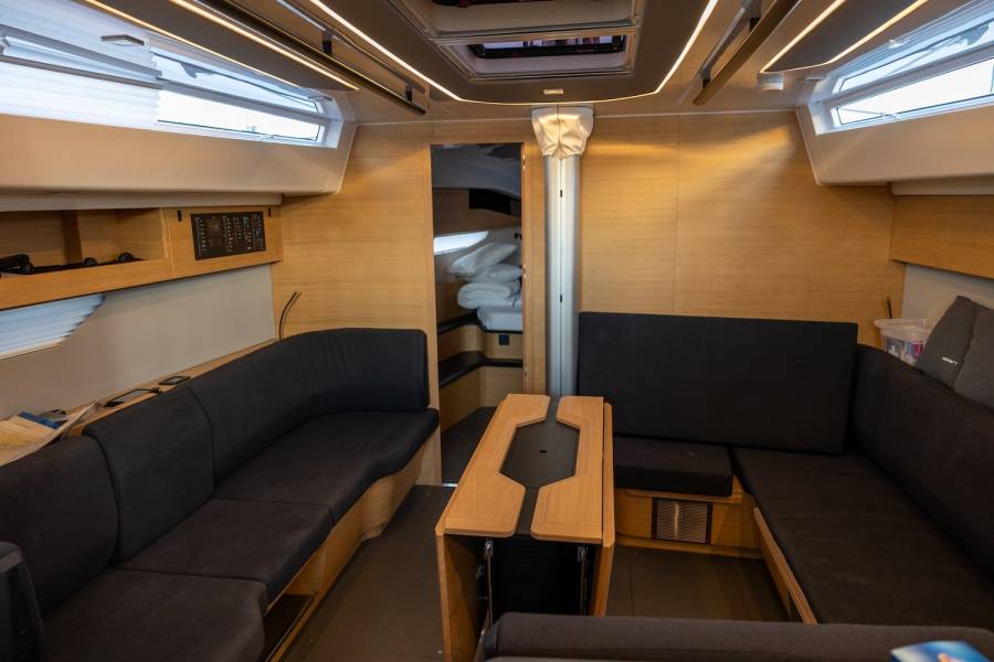 Elan E6 Sailing Grace