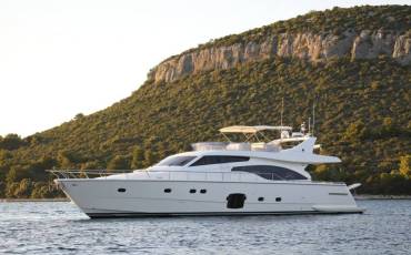 Ferretti Yachts 681 Dominique