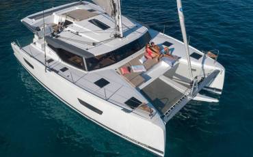 Fountaine Pajot Astrea 42 Quatuor, Neza