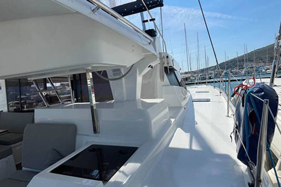 Fountaine Pajot Astrea 42 Barramundi III