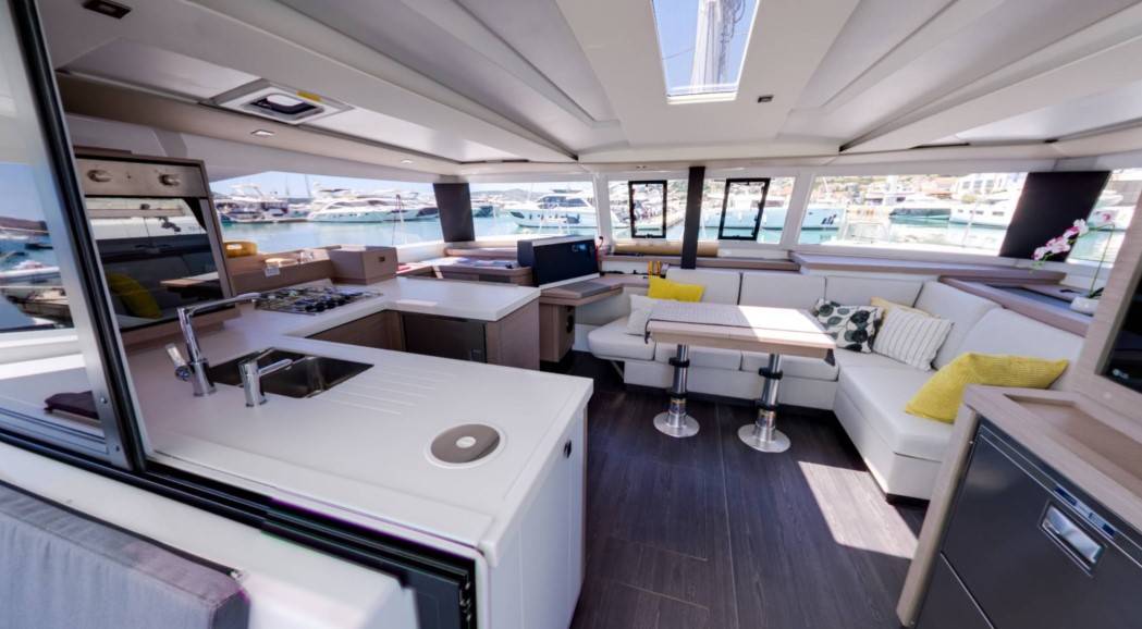 Fountaine Pajot Astrea 42 Magic Summer