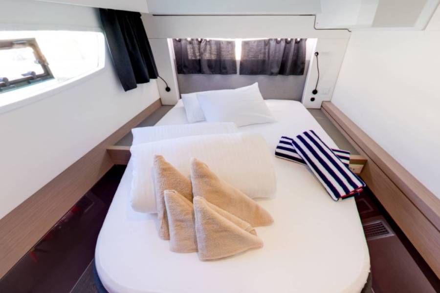 Fountaine Pajot Astrea 42 Magic Summer