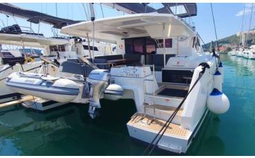 Fountaine Pajot Astrea 42 Crazy Diamond