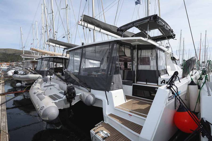 Fountaine Pajot Astrea 42 Ariel