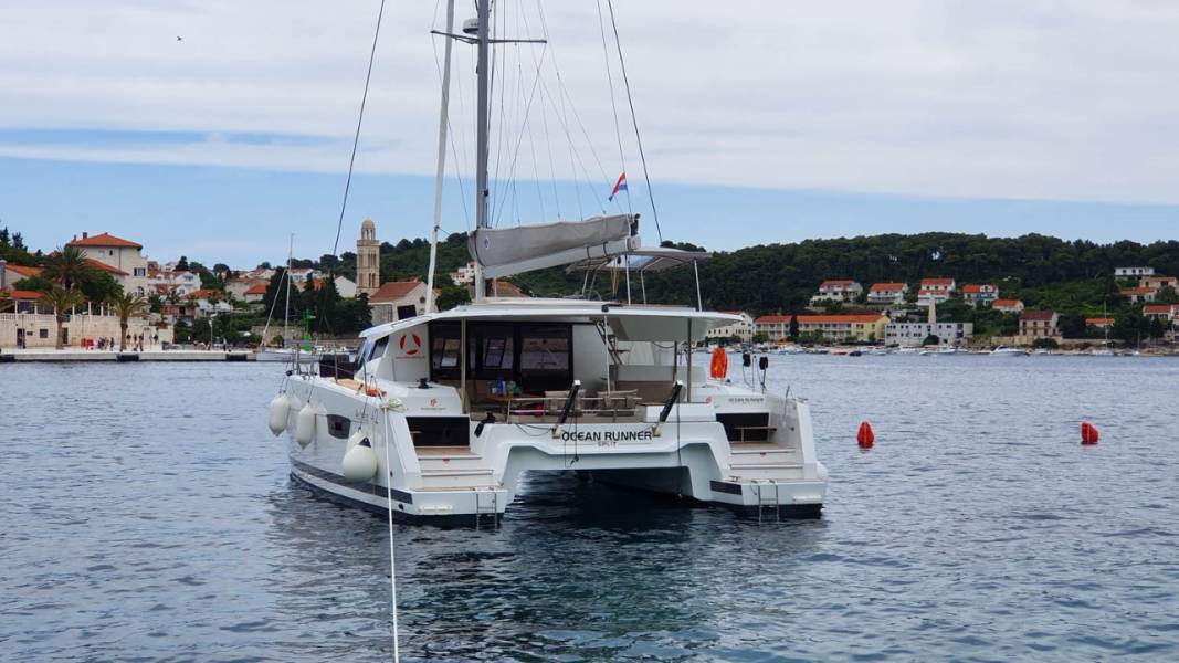 Fountaine Pajot Astrea 42 Ocean Runner