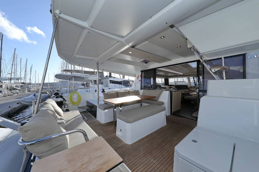 Fountaine Pajot Astrea 42 Ocean Runner