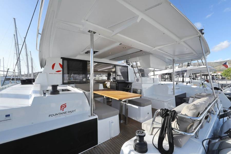 Fountaine Pajot Astrea 42 Ocean Runner