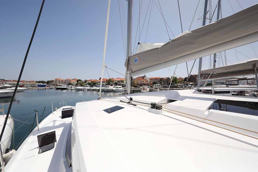 Fountaine Pajot Astrea 42 Bella V