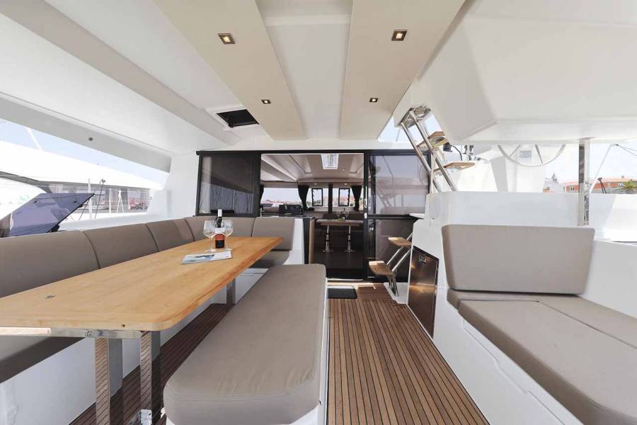 Fountaine Pajot Astrea 42 Bella V